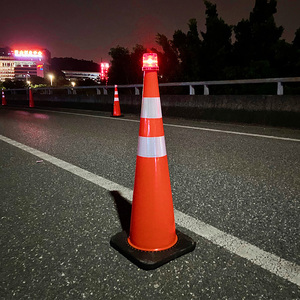 Solar LED Traffic Strobe Light with Safety Cone