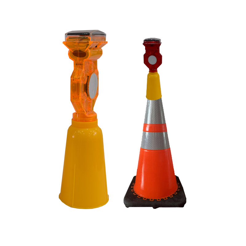 Solar Led Warning Blinker Light for Road Safety Traffic Cone