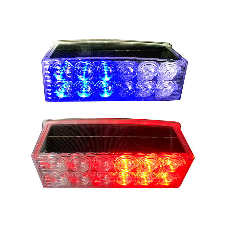 High-Visibility Red/Blue Solar Beacon with Alternating Flash IP66 Rated LED Warning Light for Traffic Safety Road Work
