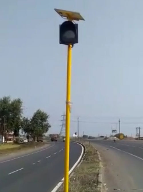 Solar Traffic Blinker Array