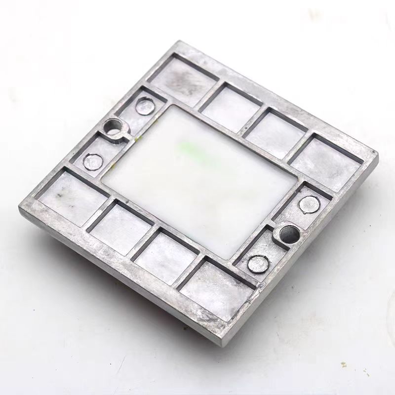 Solar Spike Road Traffic Indicator Light with High-Intensity Prism LED Aluminum Construction Flashing Warning Light