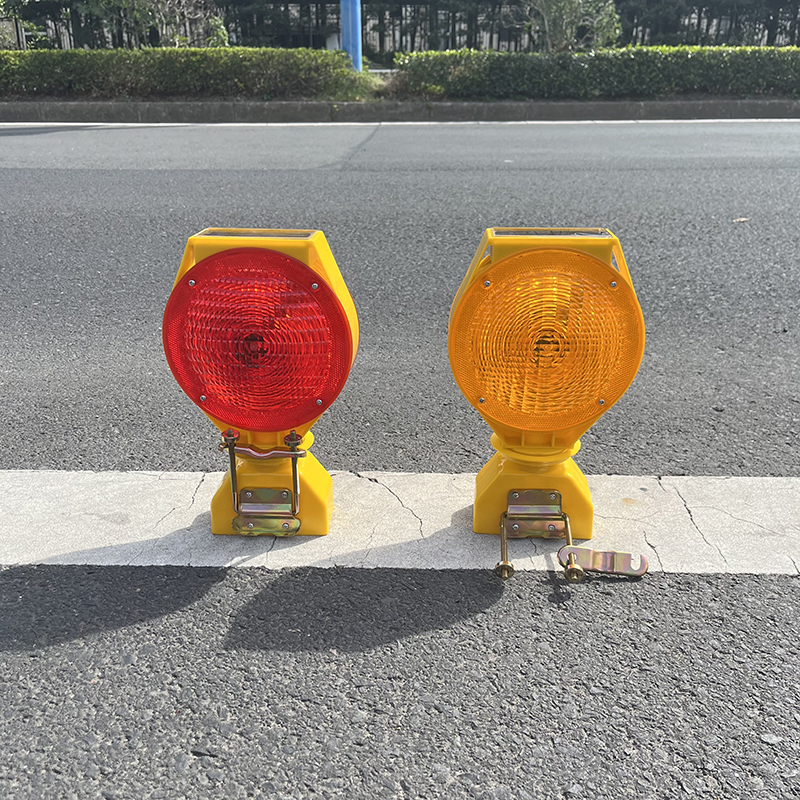 Solar Warning Light Details 2