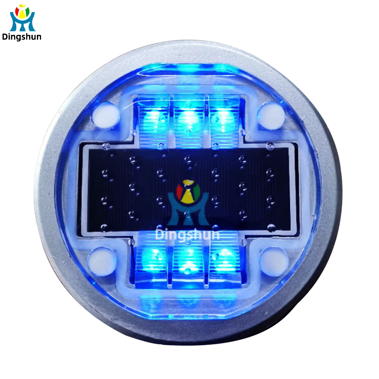 Solar-Powered Aluminum Embedded Road Studs IP68 Rated 30T Load-Bearing LED Lights Customizable Colors For Parking Lots Highways