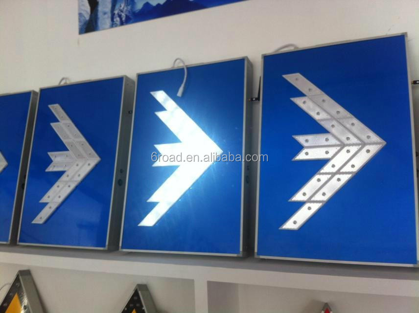 Arrow Solar Traffic Signs, Solar Directional LED Flash Warning Chevron (Solar Traffic Sign)