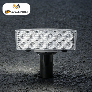 High-Visibility Red/Blue Solar Beacon with Alternating Flash IP66 Rated LED Warning Light