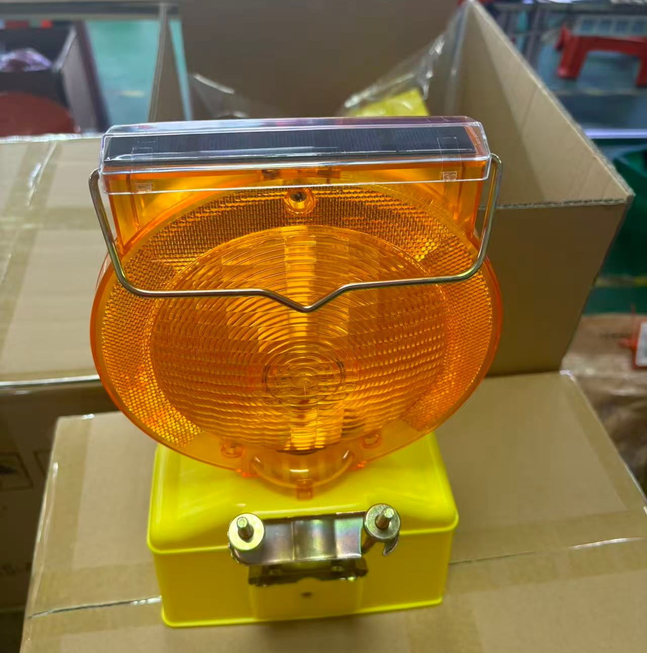 CE LED Traffic Safety Road Cone Flashing Warning Light/Amber Solar Barricade Warning Light/Construction Site Work Warning Lamp
