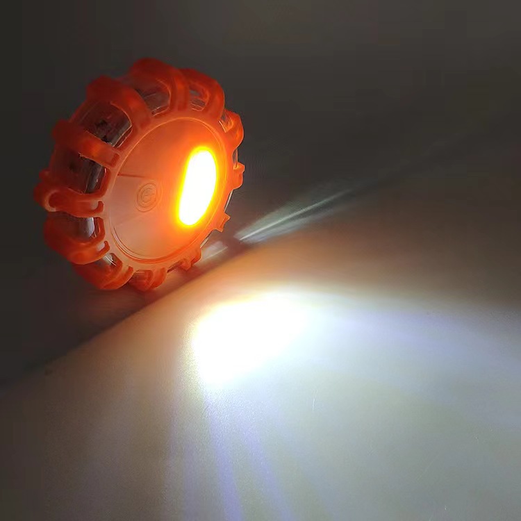 Emergency Smart LED Traffic Warning Strobe Light Road Flare with 12 Red + 3 SMD White LEDs and AAA Battery