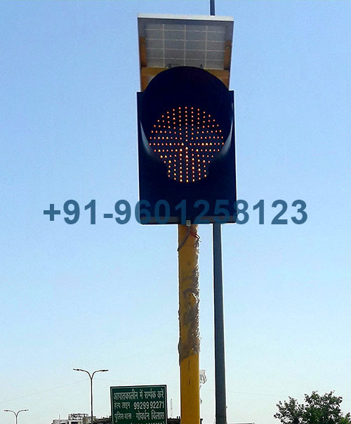 Solar Amber Blinker Light 300mm LED aspect with integrated solar enclosure