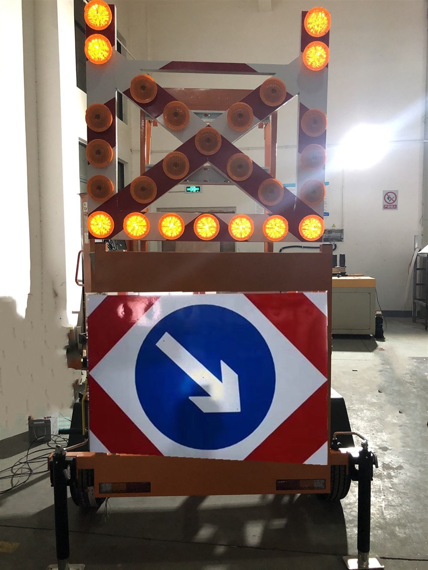 LED Solar Powered Trailer Sign Flash Road Construction Portable Board Mobile Warning Flashing Arrow&amp;Cross Traffic Signal Light